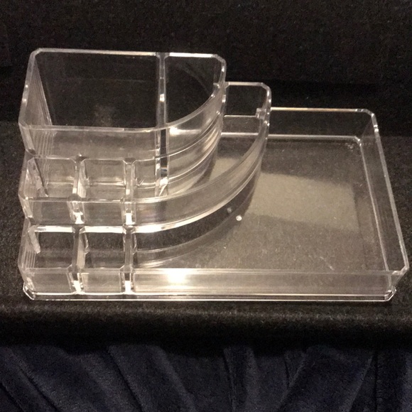 Makeup Organizers - Picture 5 of 5